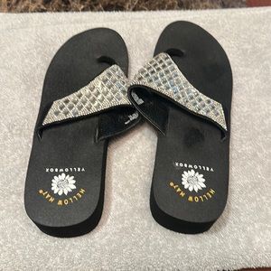 Yellow box yellow mat shoes